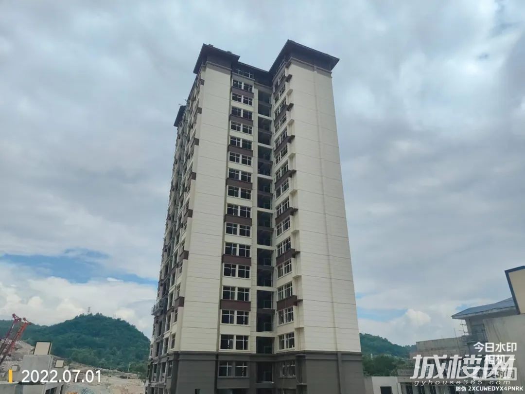 贵高速花溪26°六月最新工程播报