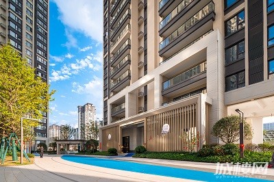 中铁阅山湖贵阳首个城市无动力乐园即将开放
