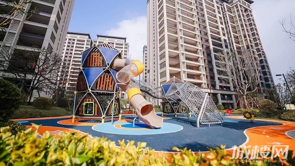 贵阳最美江南园林实景谍照来袭!建发和玺二期提前一年交付亮相