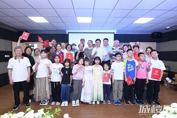 笔触与镜头的交响 | 贵阳国际城业主书画&摄影作品颁奖盛典