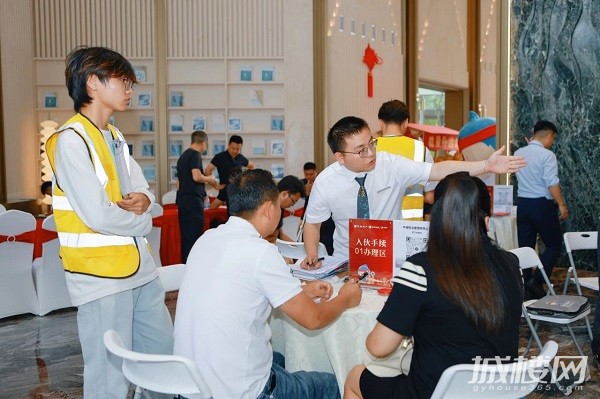 再次提前交付|贵阳中海印龙泉兑现世界湖居答案