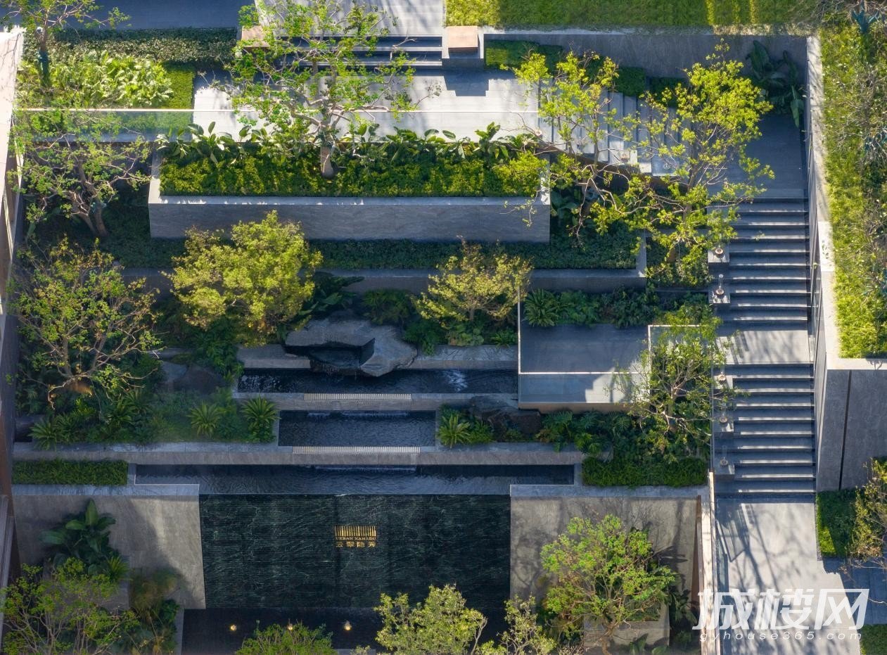 破局2025西南楼市!万科百亿热销+万余户交付,稳坐确定性标杆
