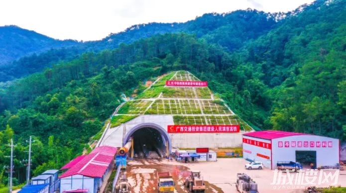 广西玉岑铁路全面开工建设 时速350公里/小时