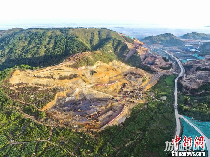 国庆期间广西平陆运河掀建设热潮