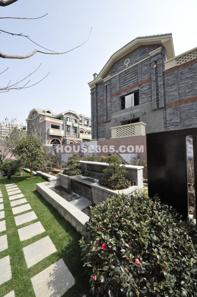 宏图上水庭院